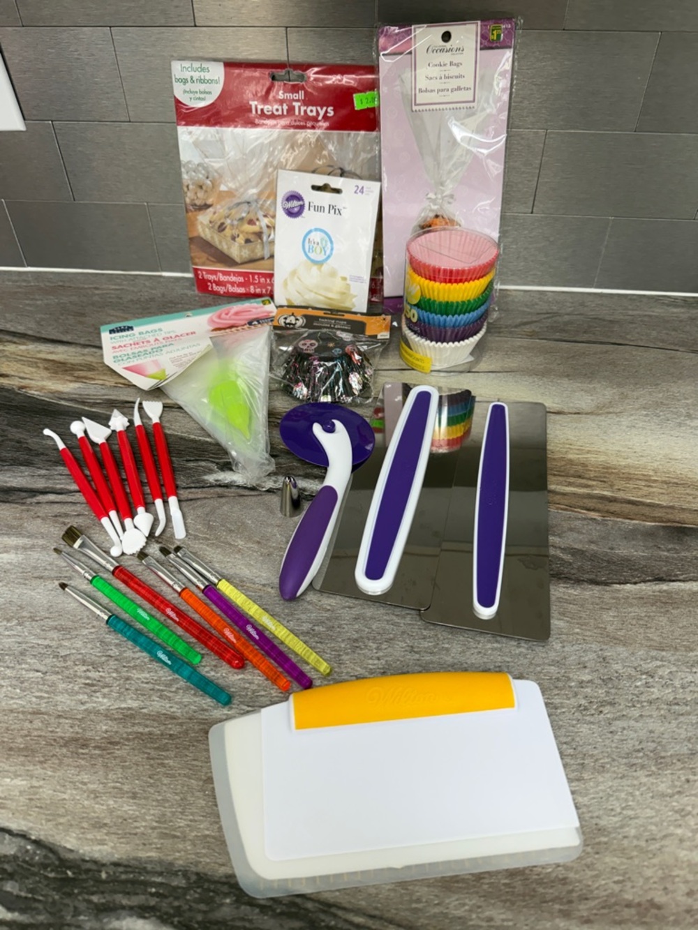 Cake Decorating Bundle Wilton And Various